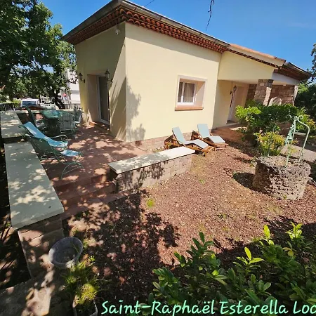 Saint-raphaël Esterella Location Rez-de-chaussée Appartement
