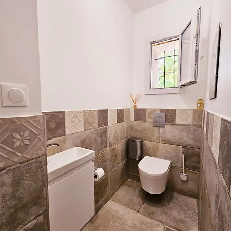 Saint-raphaël Esterella Location Rez-de-chaussée * Saint-Raphaël